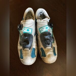 Sidi Women's Athletic Shoes in Cream and Green